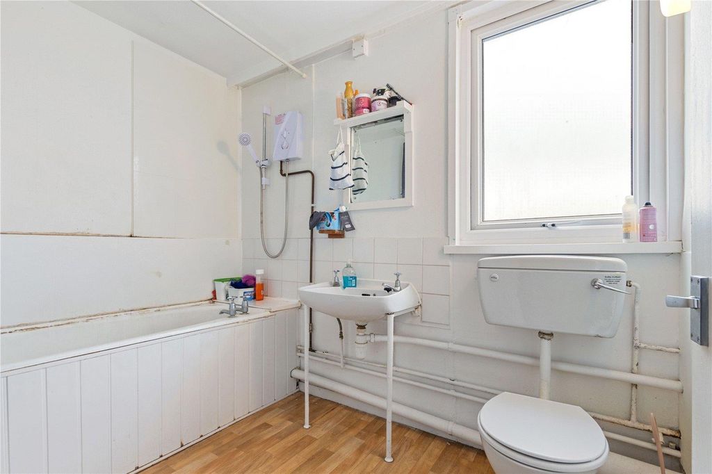 Property photo 3 of 10 4.Jpg