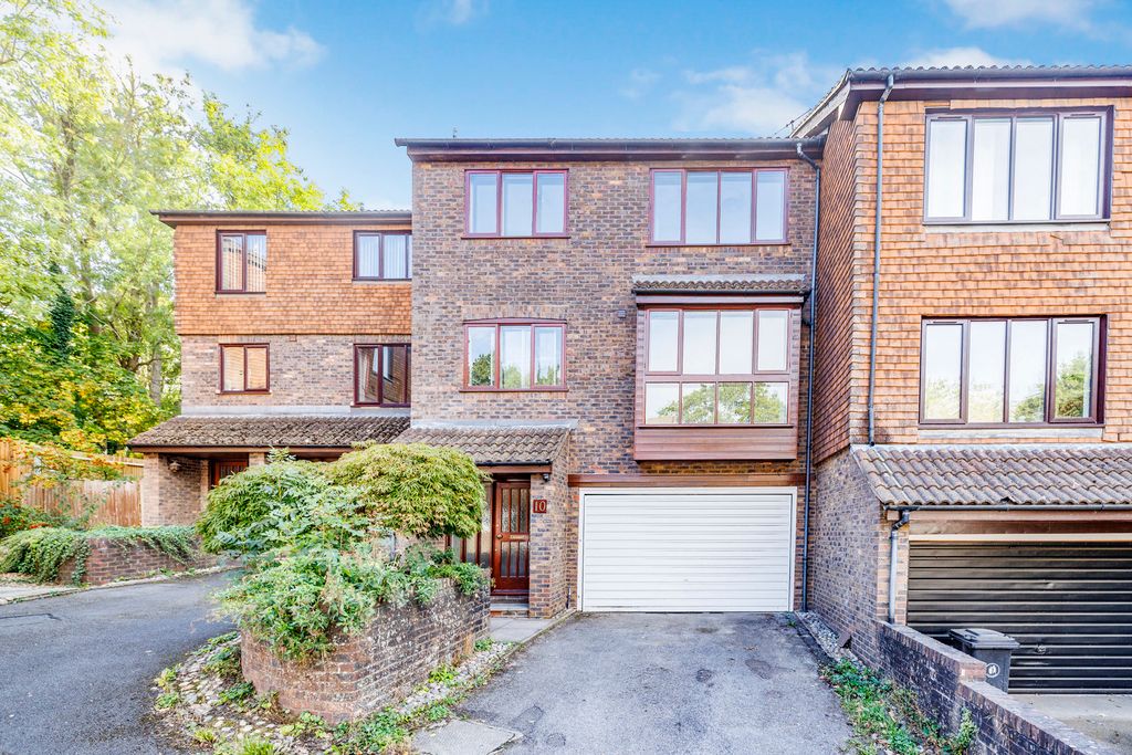 Property photo 1 of 22 Pbox-Img.Jpg