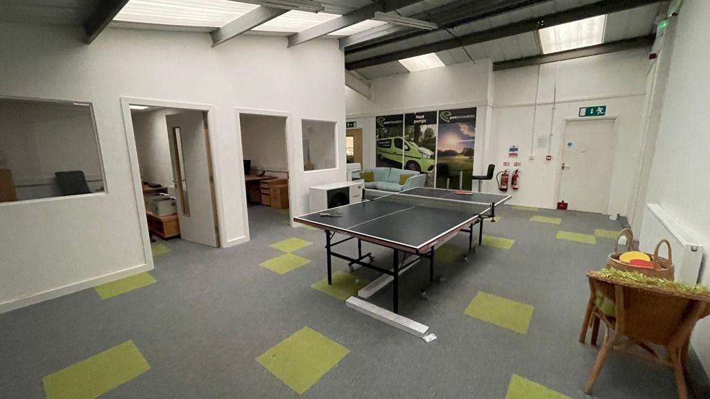 Property photo 3 of 5 Photo 4