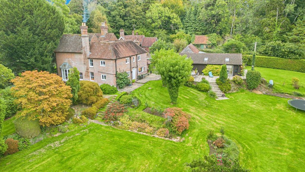 Additional image 20 of 6 bed detached house for saleBrighton Road, Horsham RH13
