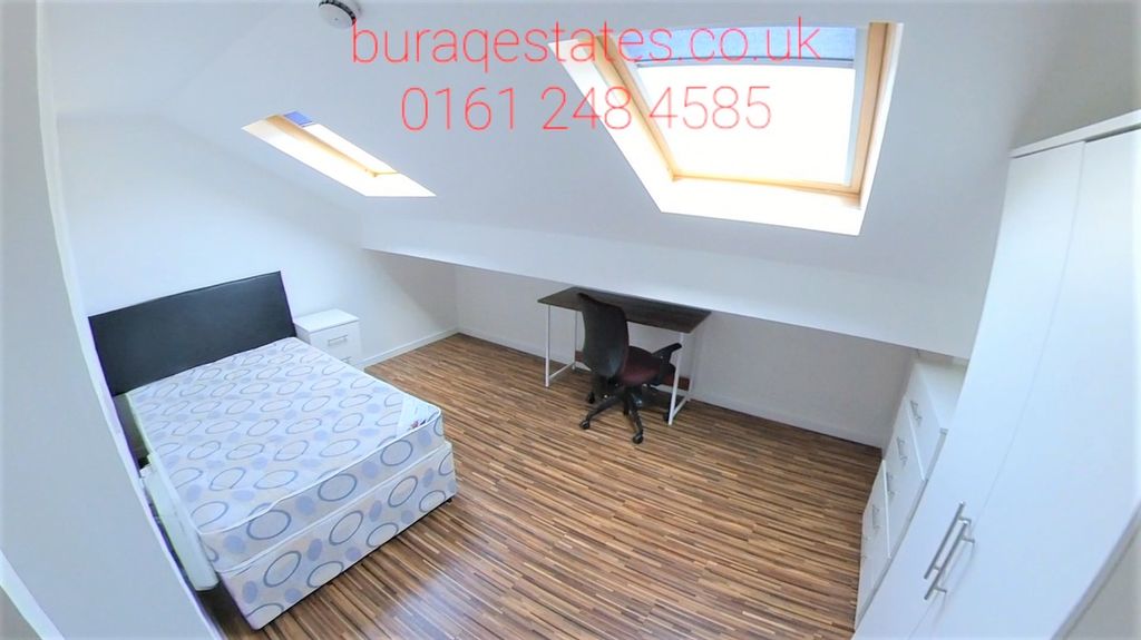 Property photo 1 of 13 Bright, Neatly Presented Bedroom With Wood-Effect ...