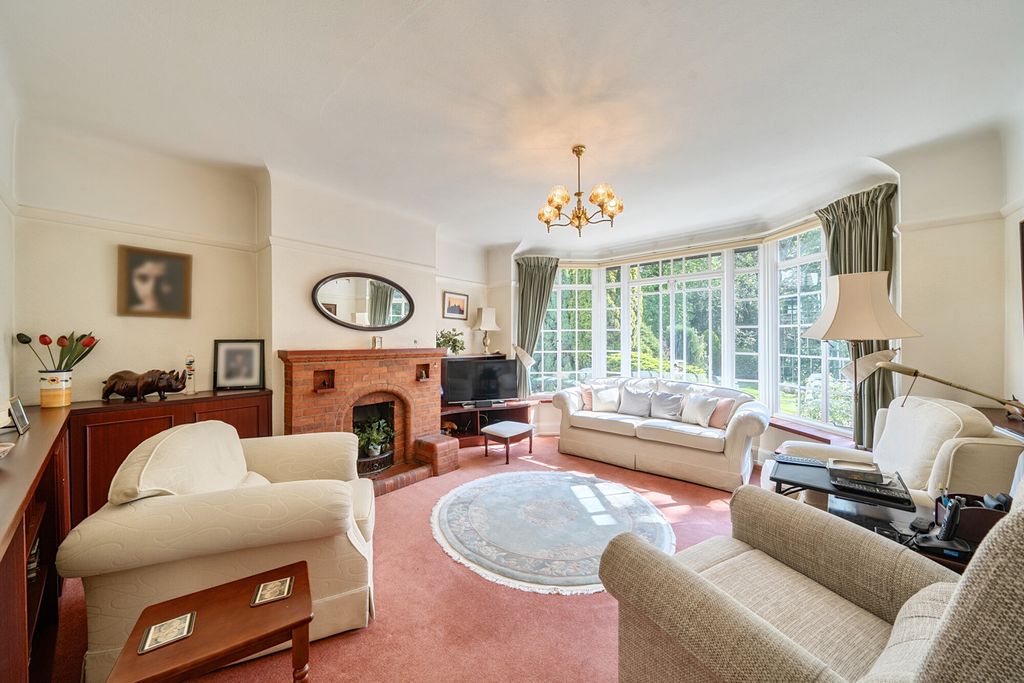 Property photo 3 of 21 1448226-10-69E8Aa...