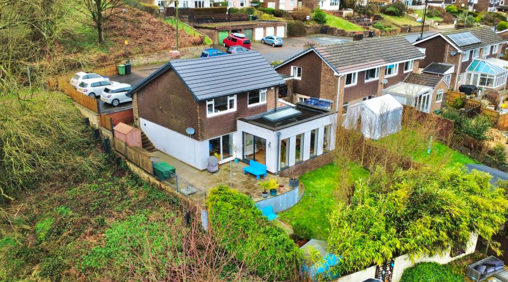 Property photo 1 of 26