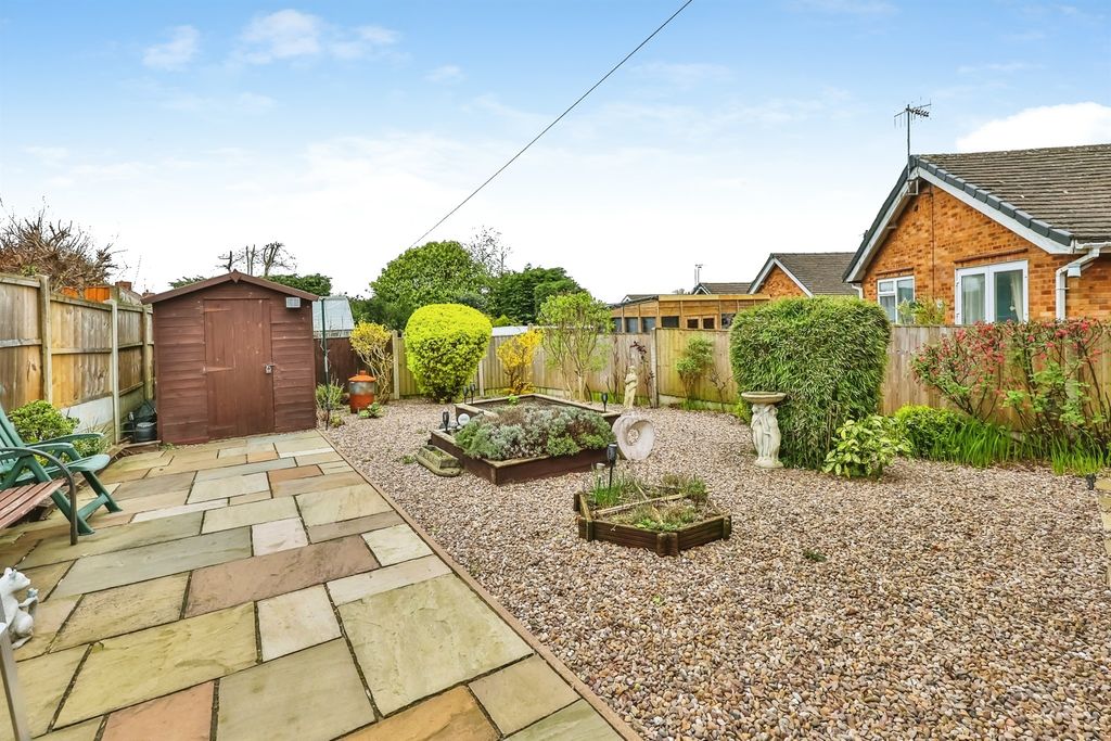 Additional image 14 of 2 bed detached bungalow for saleJulie Avenue, Heanor DE75