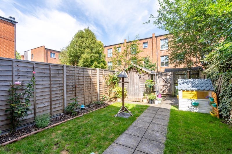 Property photo 2 of 17 Photo 10