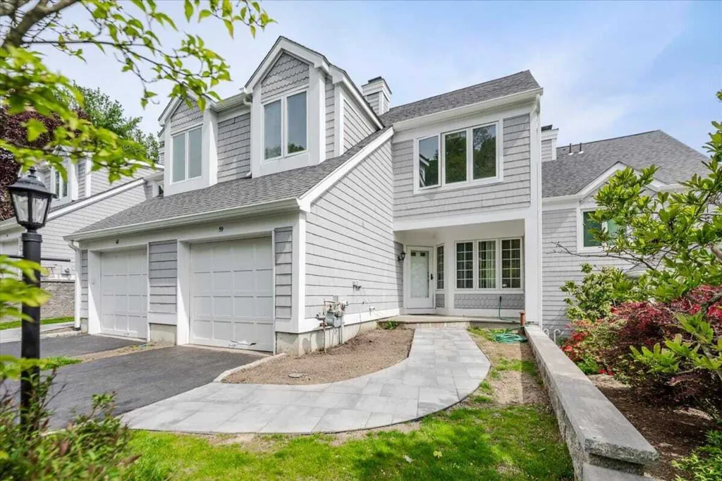 Property photo 1 of 31