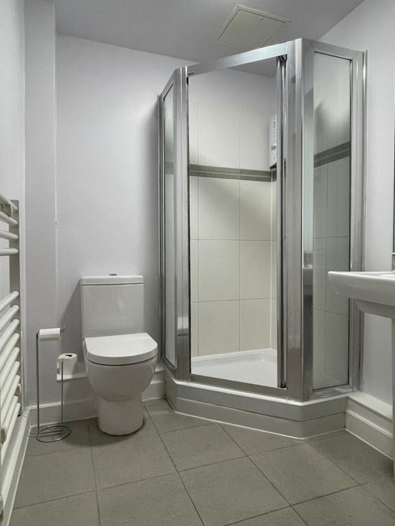 Property photo 3 of 3