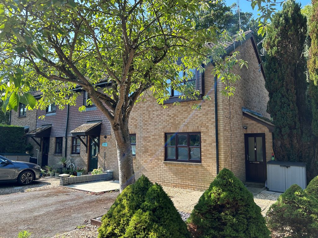 Property photo 1 of 6