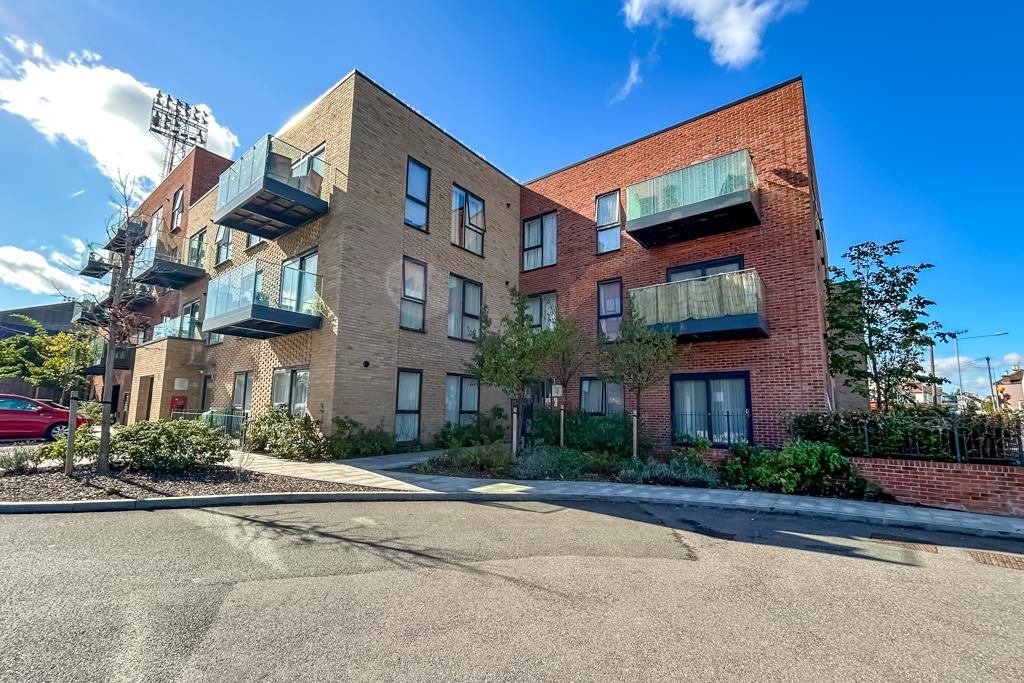 Property photo 1 of 25 Front