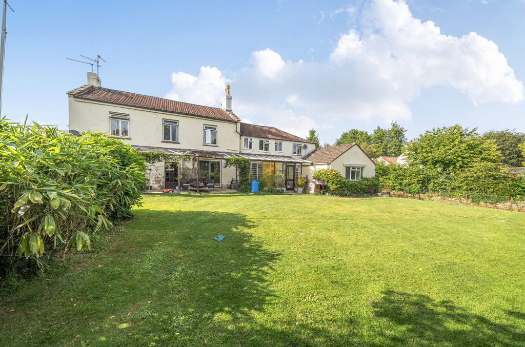 Property photo 1 of 25 1457526-21-6A1876...