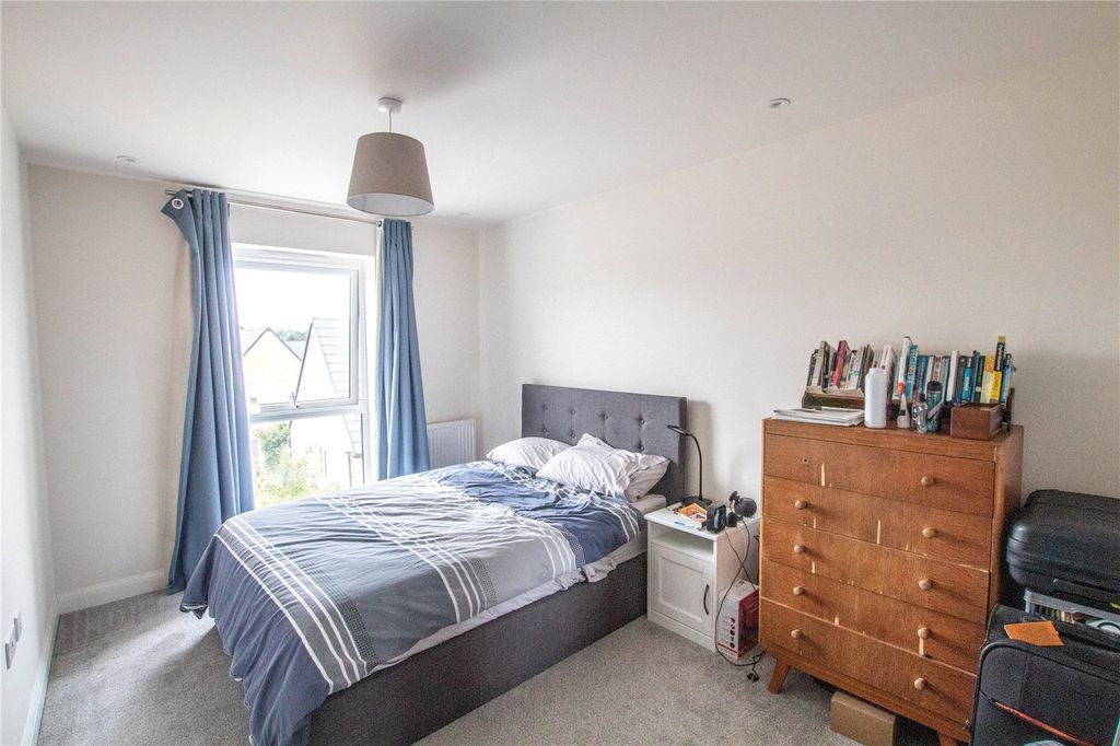 Property photo 3 of 10 Picture No. 02