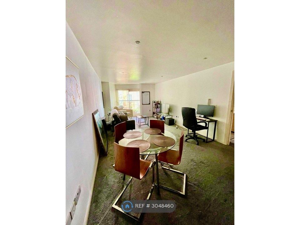 Property photo 3 of 5