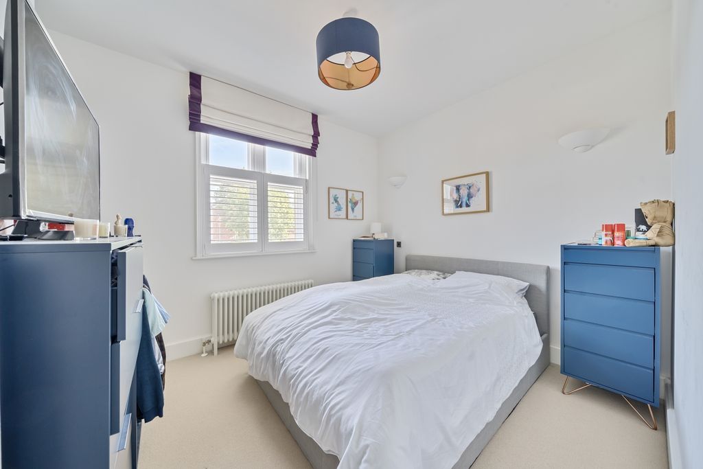 Property photo 3 of 16 1043823 (9)