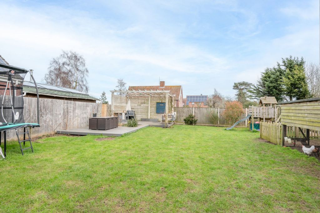 Additional image 17 of 4 bed property for saleSouthfield Drive, Leiston IP16
