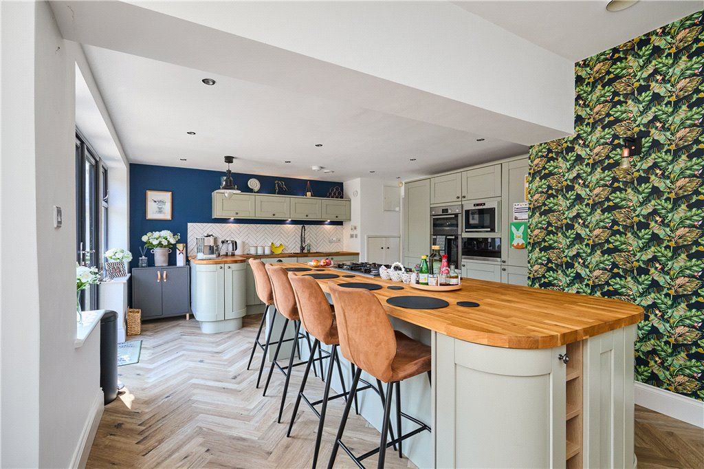 Property photo 3 of 43 Living Kitchen Diner