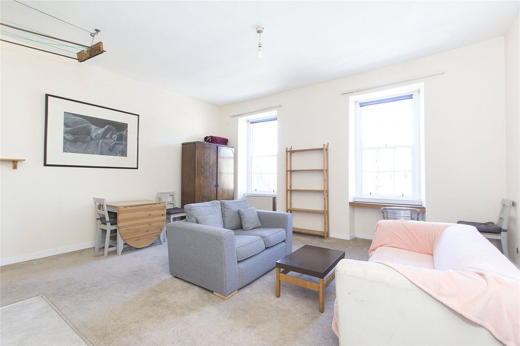 Property photo 2 of 16 Photo 2