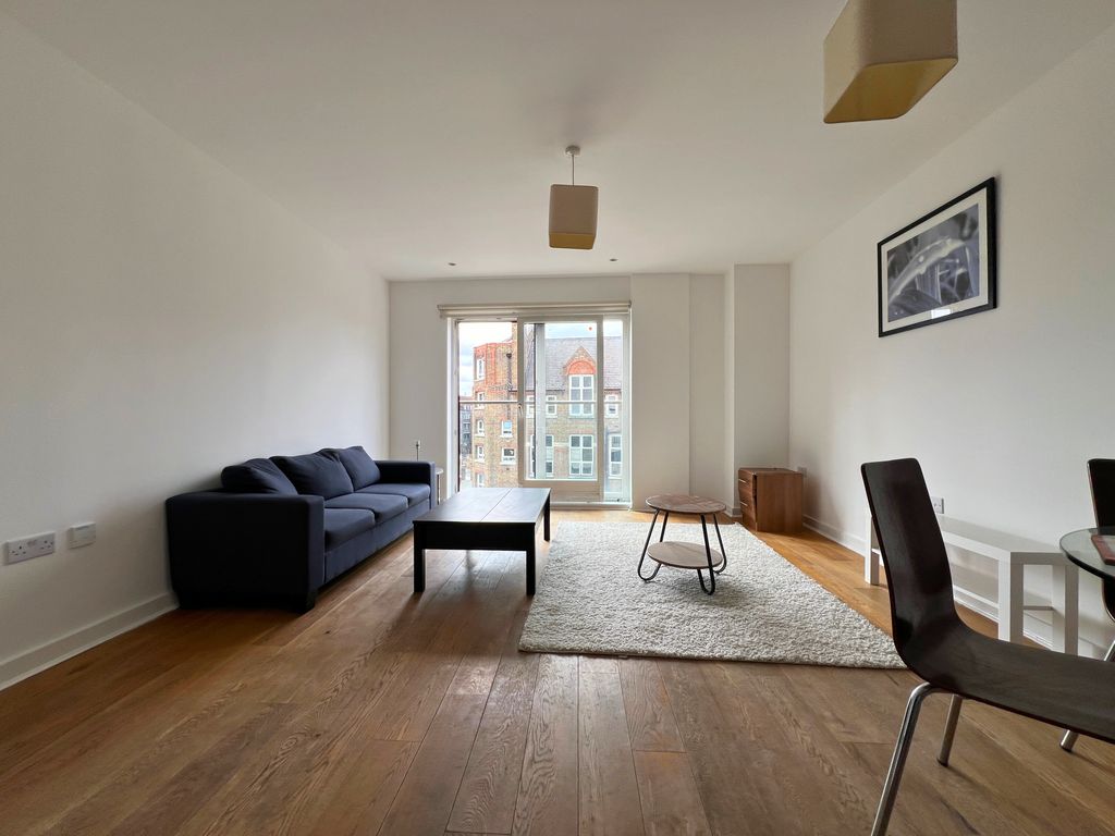 Property photo 1 of 11 2 Bedroom Flat For Rent