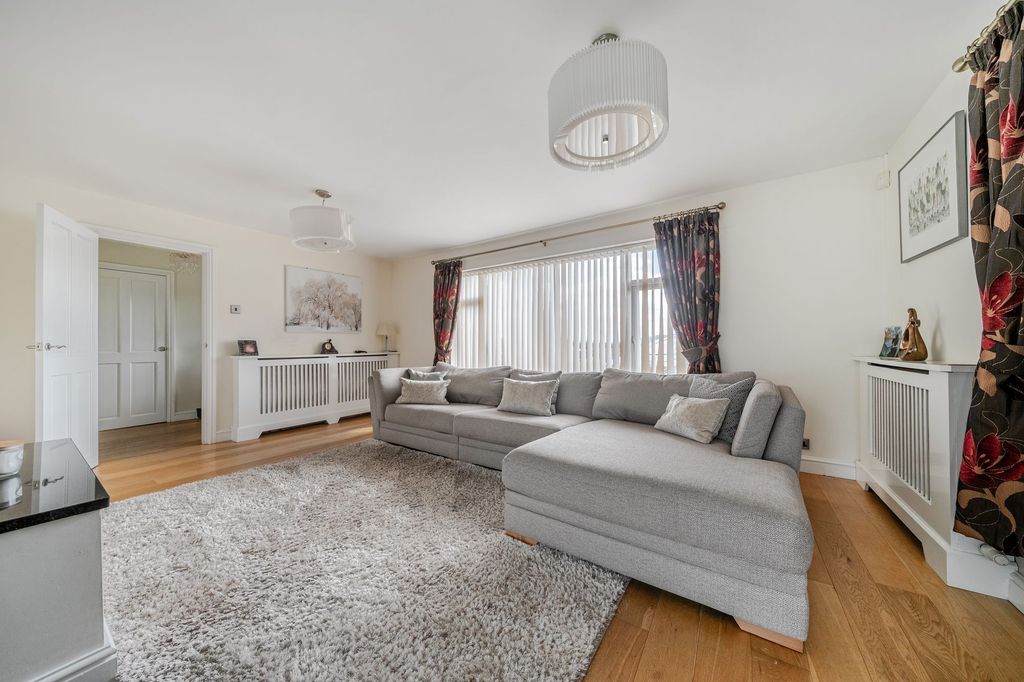 Additional image 6 of 4 bed detached bungalow for saleHolloway Drive, Pershore WR10