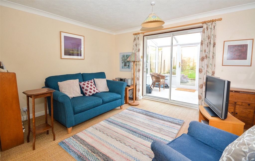 Property photo 2 of 11 Picture No. 08