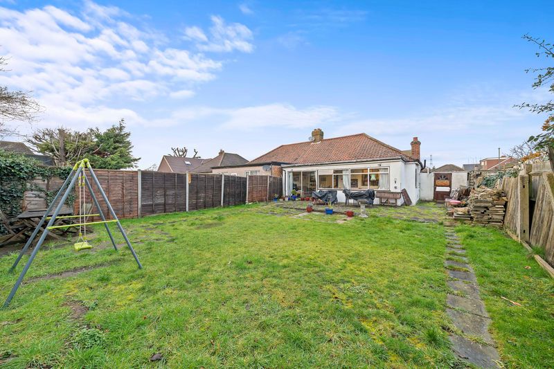 Property photo 3 of 11 Photo 11