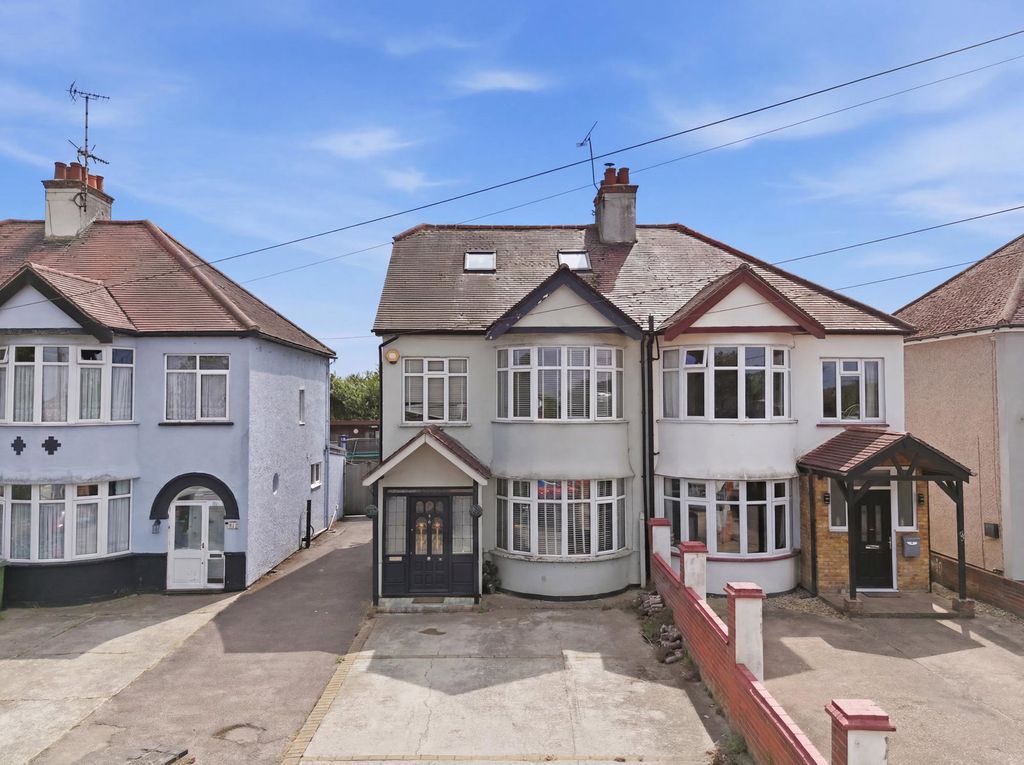 Property photo 1 of 24