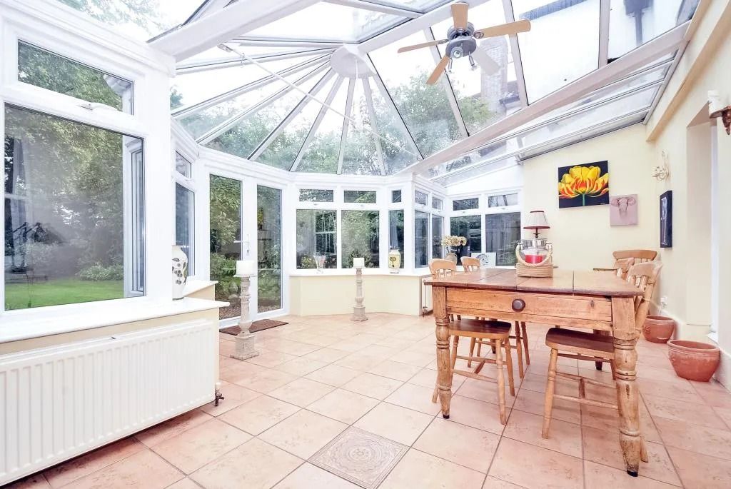 Property photo 3 of 9 Photo 7