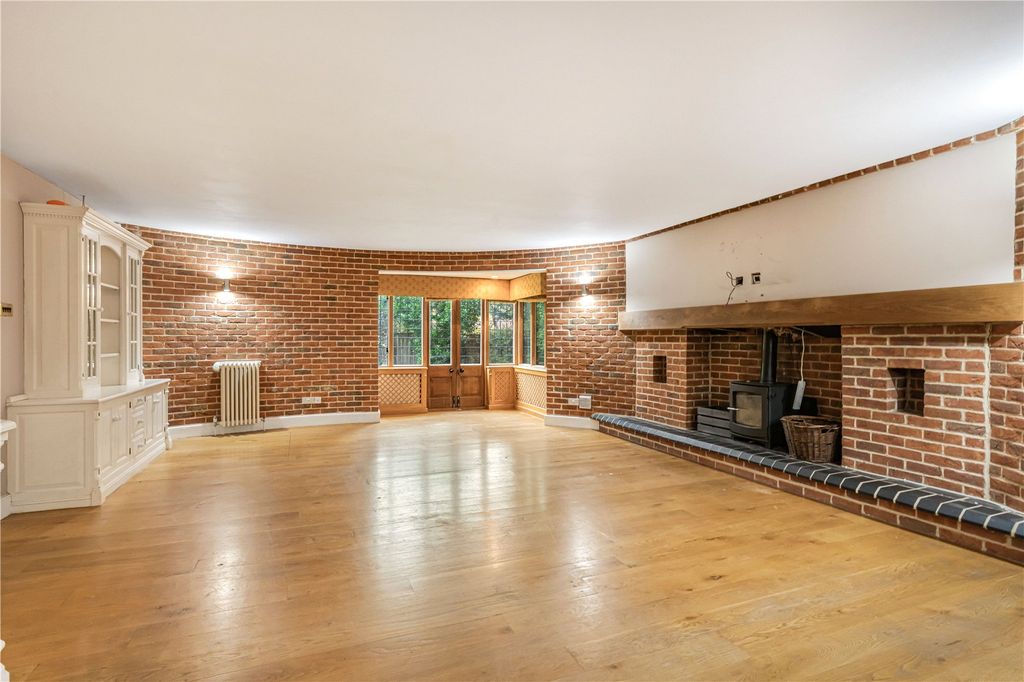 Property photo 2 of 19 Picture No. 02