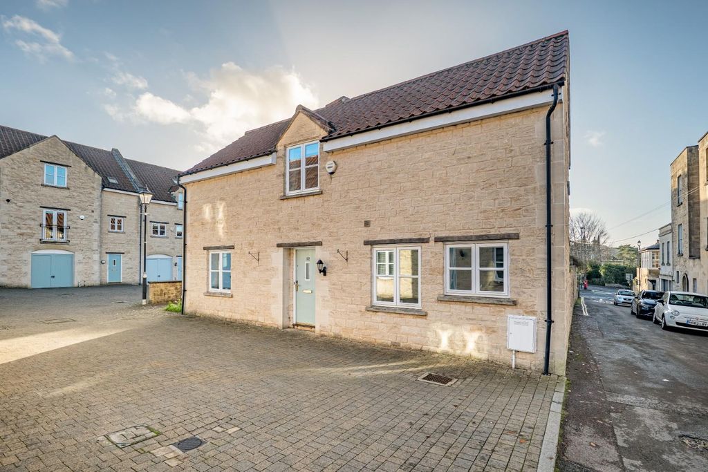 Property photo 1 of 23 Front 2.Jpg