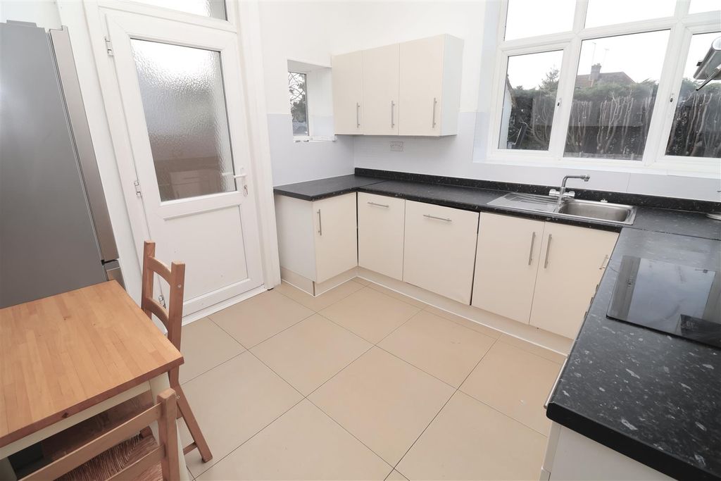 Property photo 3 of 17 Img_0766.Jpg