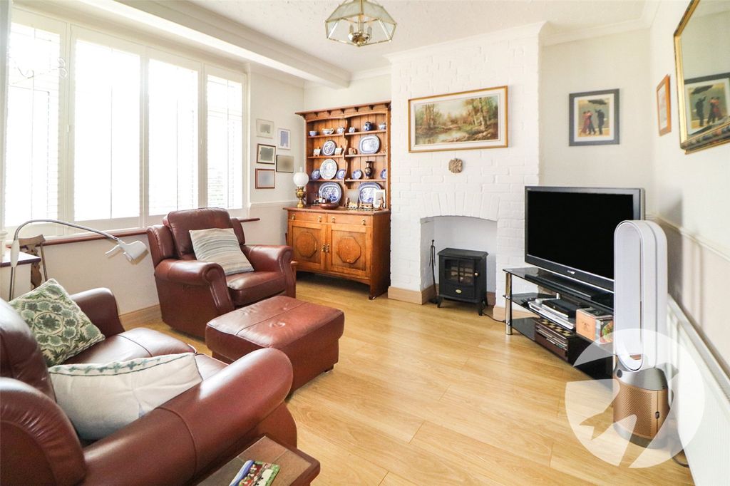 Property photo 2 of 15 Picture No. 25