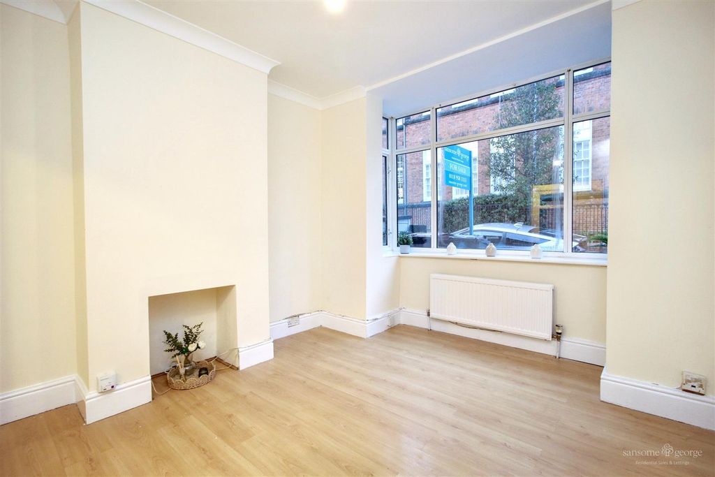 Property photo 2 of 17 Living Room