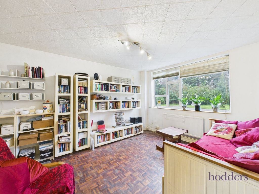 Property photo 2 of 9 Picture No. 07