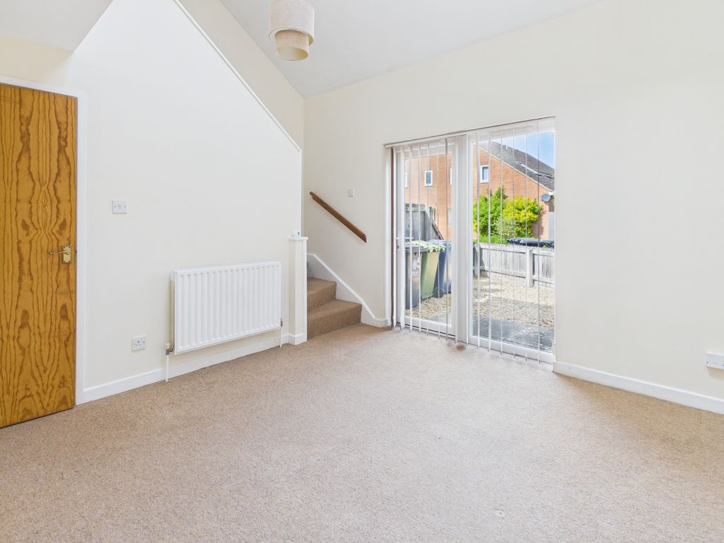 Property photo 3 of 10 Cam02519G0-Pr0414-Still004