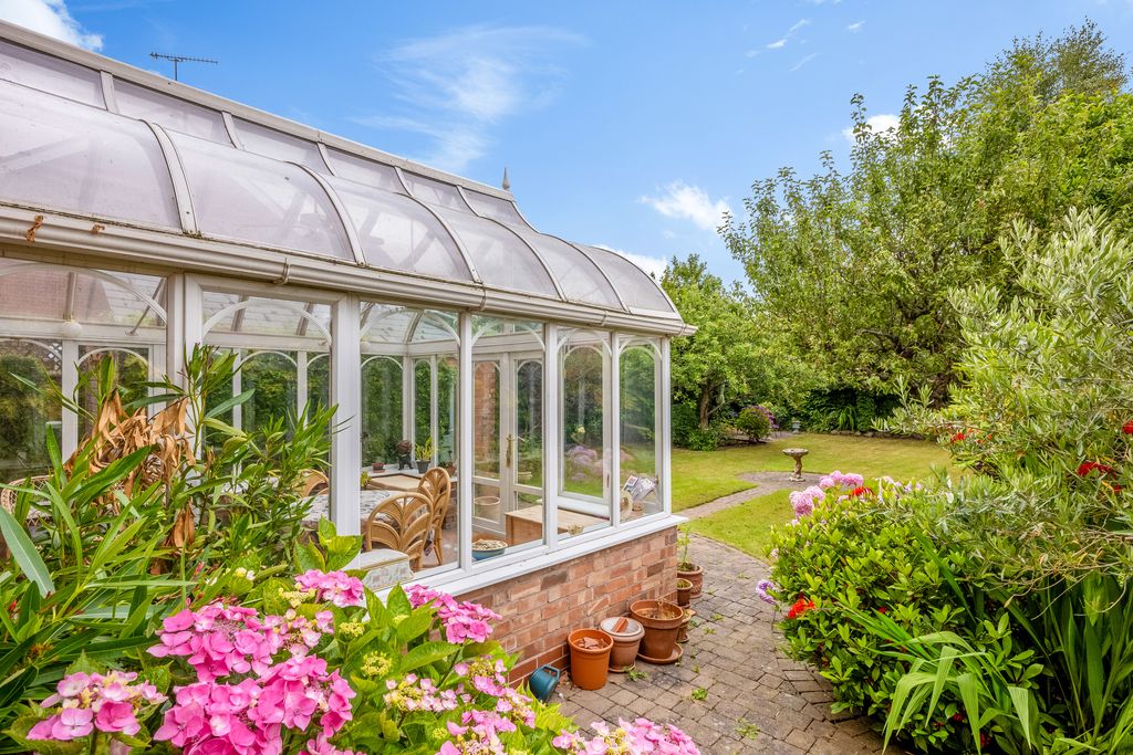 Additional image 31 of 5 bed semi-detached house for saleLillington Road, Leamington Spa CV32