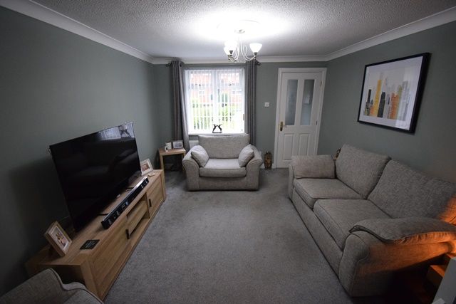 Property photo 2 of 29