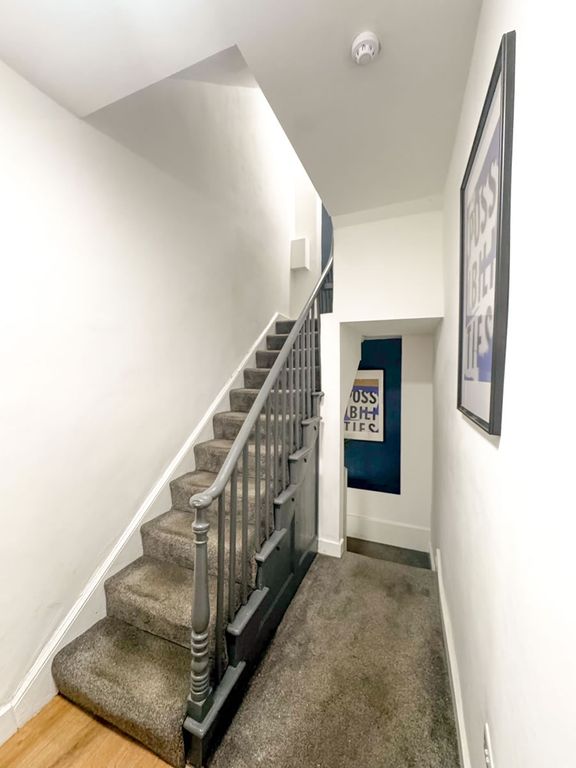 Property photo 3 of 14 Stjames8474Img_4857_Edited.Jpg