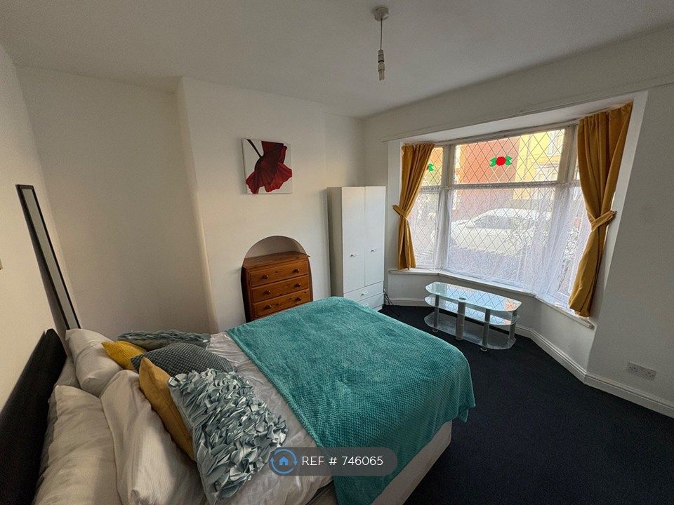 Property photo 2 of 5