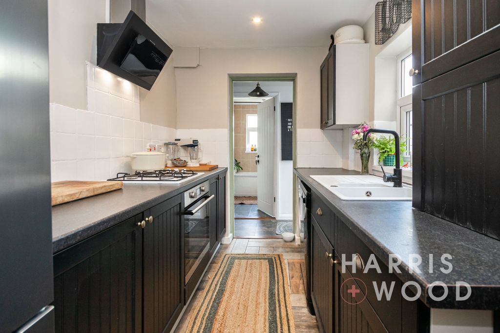 Property photo 2 of 19 41530411