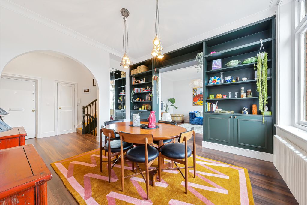 Property photo 1 of 13 Image