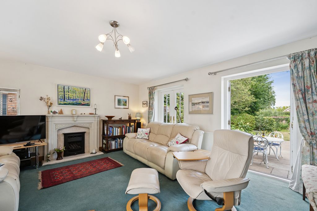 Property photo 3 of 30