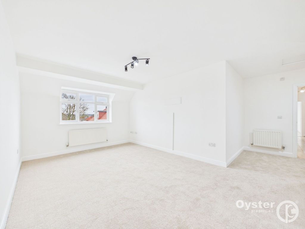 Property photo 3 of 15 Bedroom 1