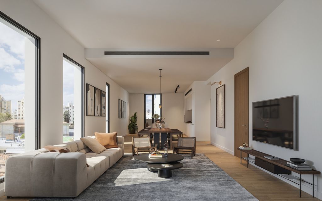 Property photo 3 of 9