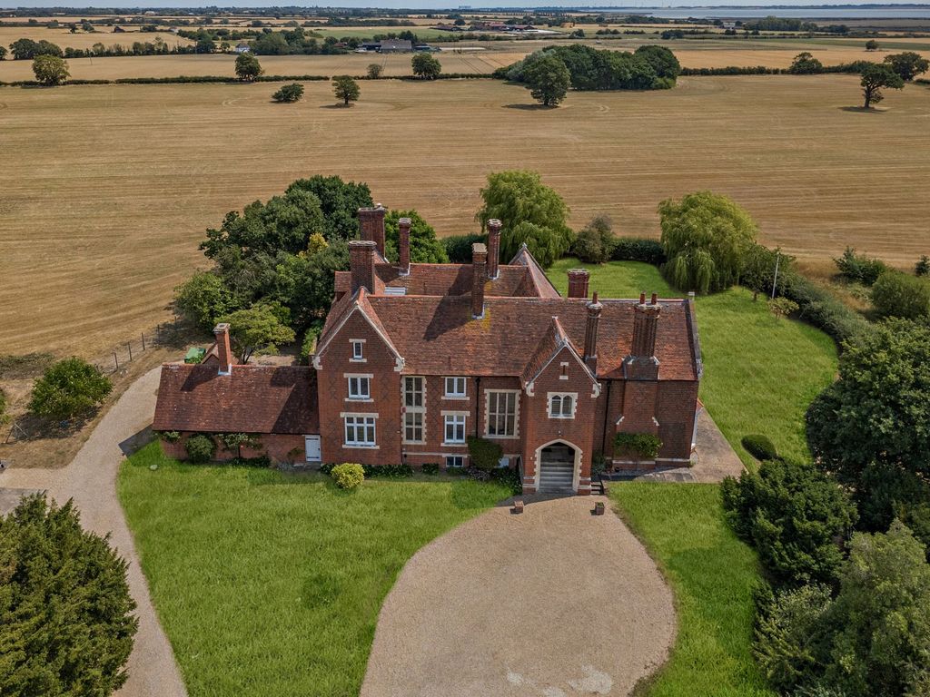 Property photo 1 of 18 Picture No. 01