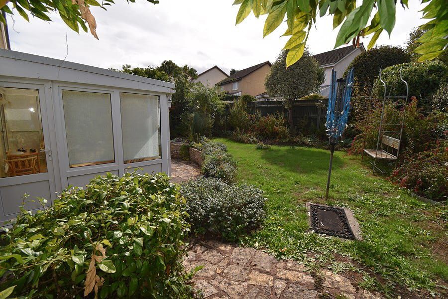 Property photo 2 of 11