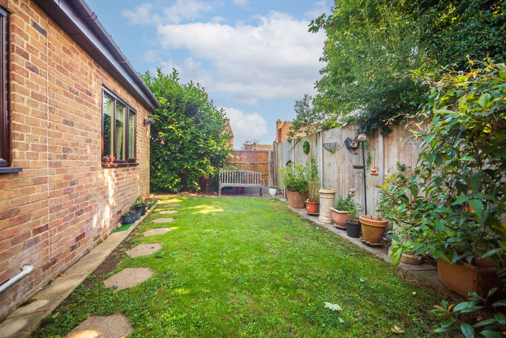 Property photo 3 of 16