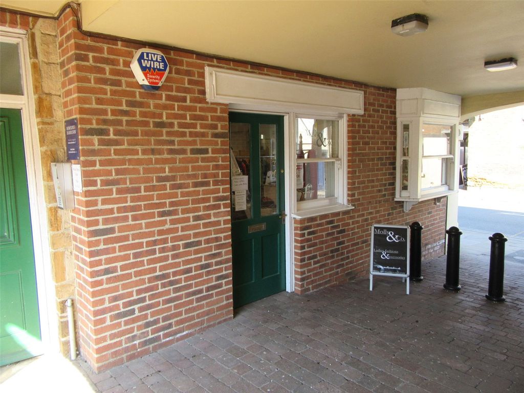 Property photo 2 of 4 Picture No. 02