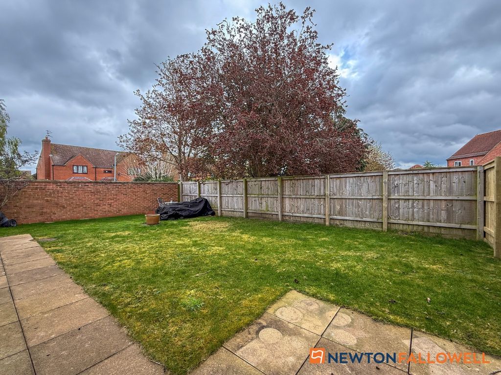 Property photo 3 of 18