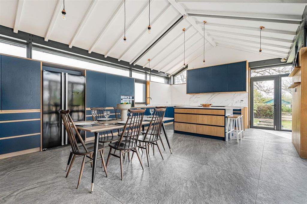 Property photo 2 of 50 45_77017.Jpg