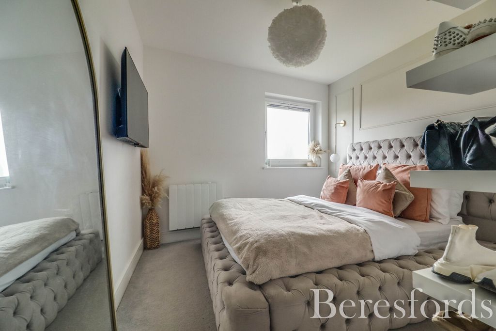 Property photo 2 of 20 Picture No. 02