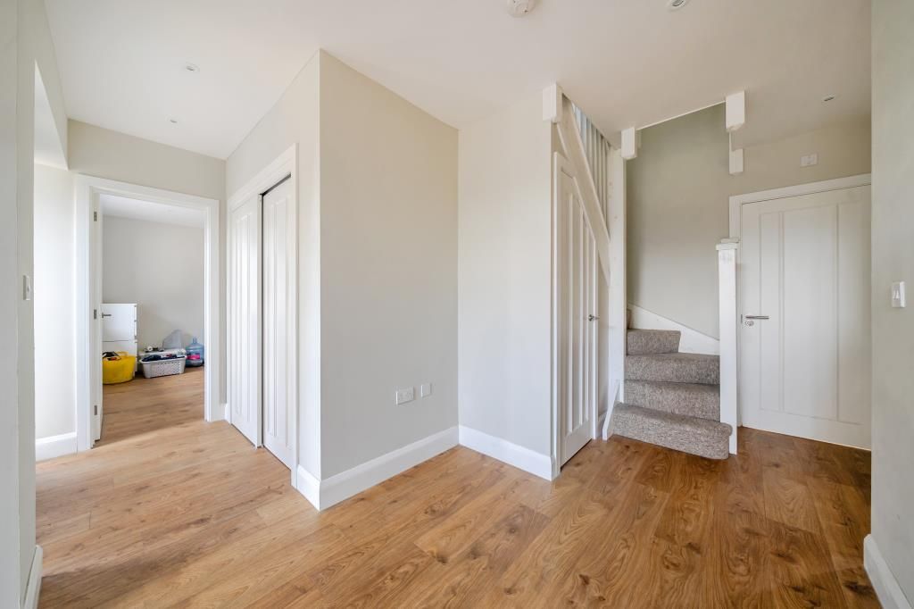 Property photo 3 of 19 Hallway